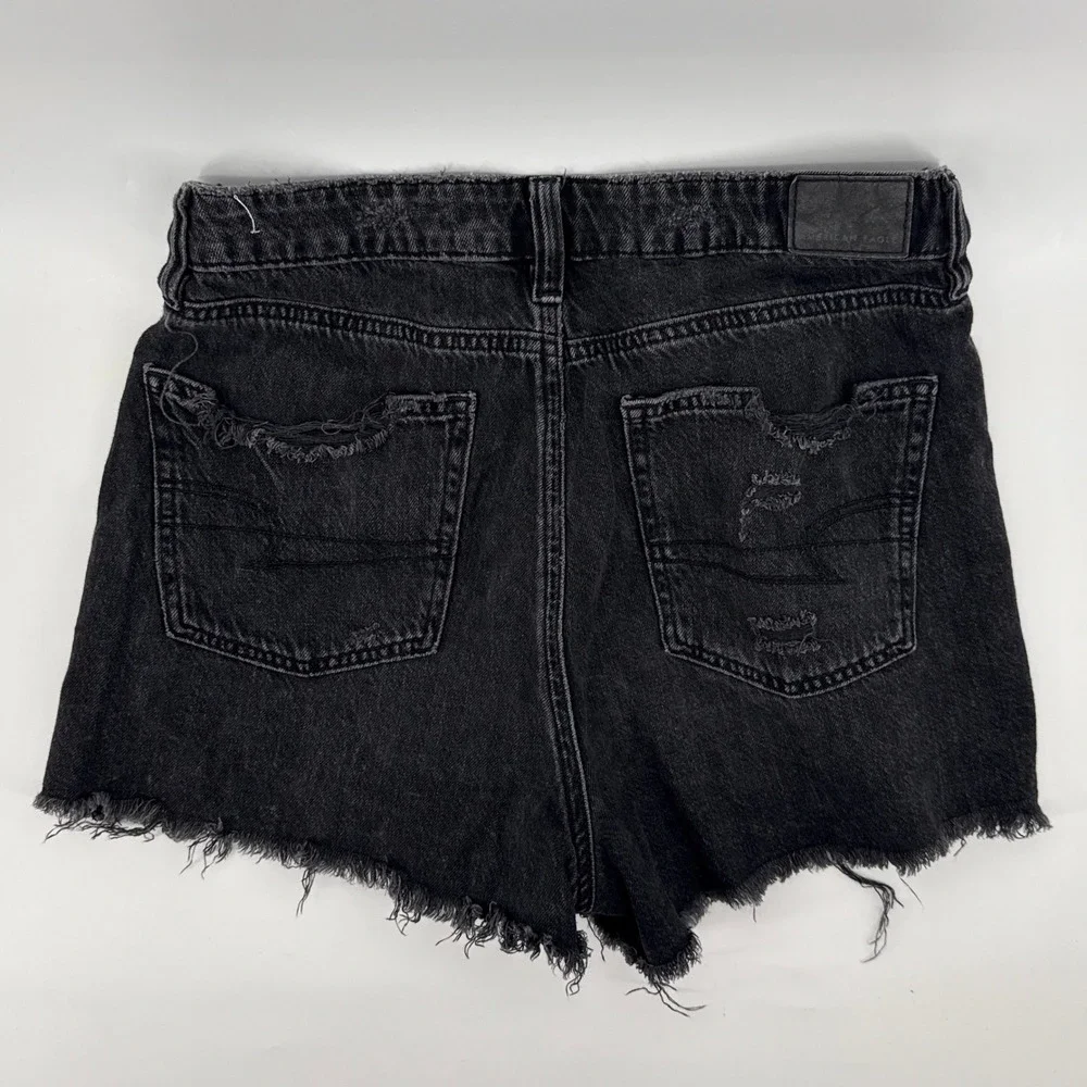 American Eagle Outfitters add edge